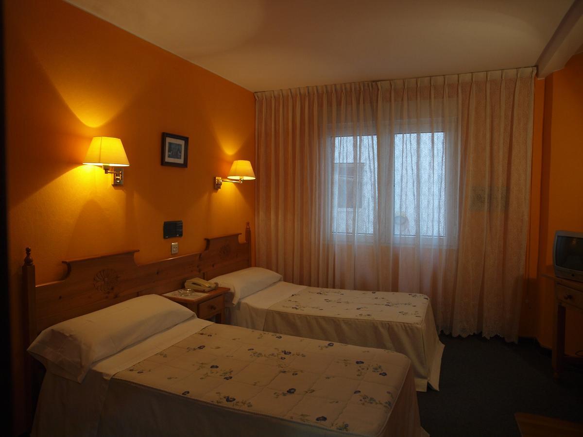 Hotel Paris Хіхон Екстер'єр фото